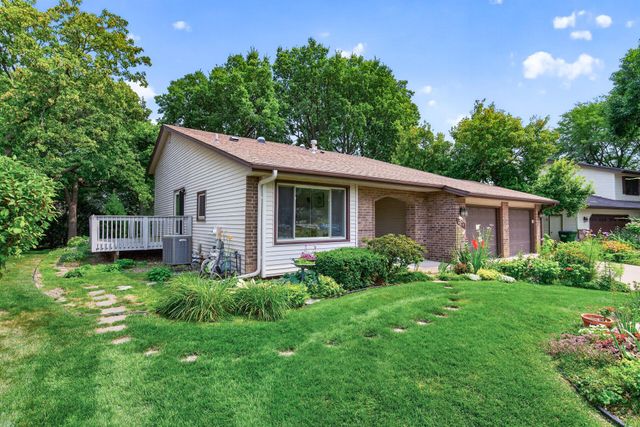 1810 Howell Street N, Falcon Heights, MN 55113