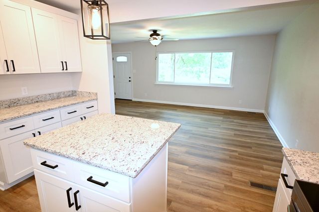 801 Merrimac Circle, Chattanooga, TN 37412