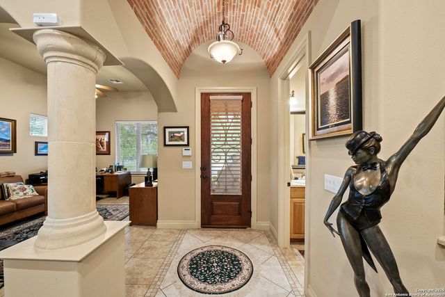 6730 Frua, San Antonio, TX 78257