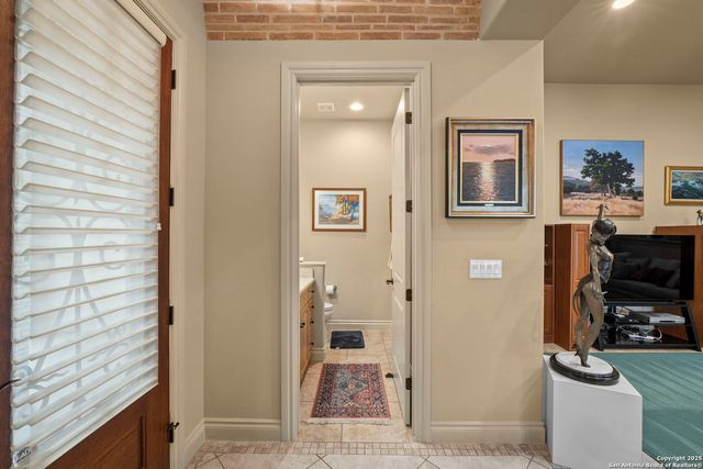 6730 Frua, San Antonio, TX 78257