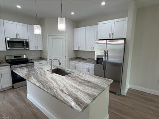 1144/1146 SW 47th TER, Cape Coral, FL 33914