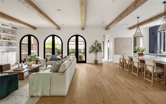 6834 Northridge Drive, Dallas, TX 75214