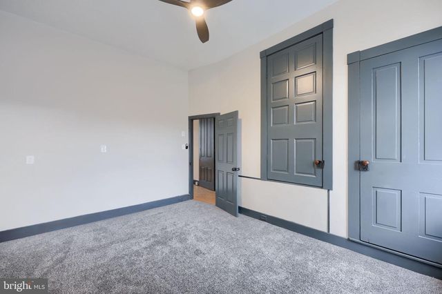 204 E MAIN ST, Mount Joy, PA 17552