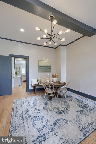 204 E MAIN ST, Mount Joy, PA 17552