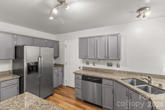 6907 Murray Grey Lane, Charlotte, NC 28273