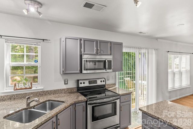 6907 Murray Grey Lane, Charlotte, NC 28273