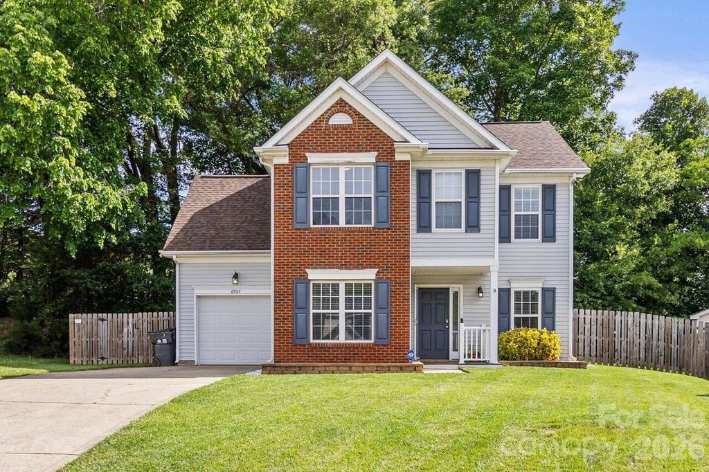 6907 Murray Grey Lane, Charlotte, NC 28273