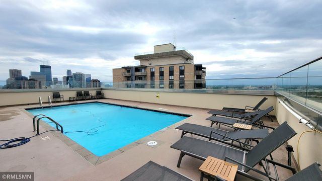 410 Groveland Avenue 202, Minneapolis, MN 55403