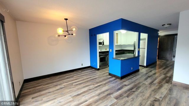 410 Groveland Avenue 202, Minneapolis, MN 55403
