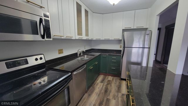 410 Groveland Avenue 202, Minneapolis, MN 55403