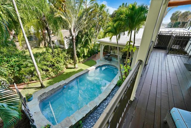 137 S Oak Street, Lantana, FL 33462