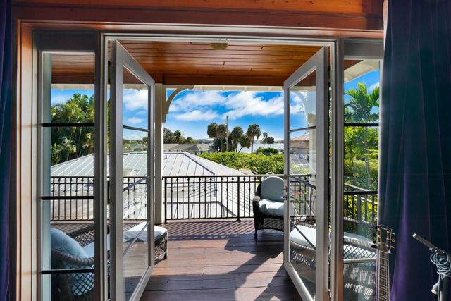 137 S Oak Street, Lantana, FL 33462