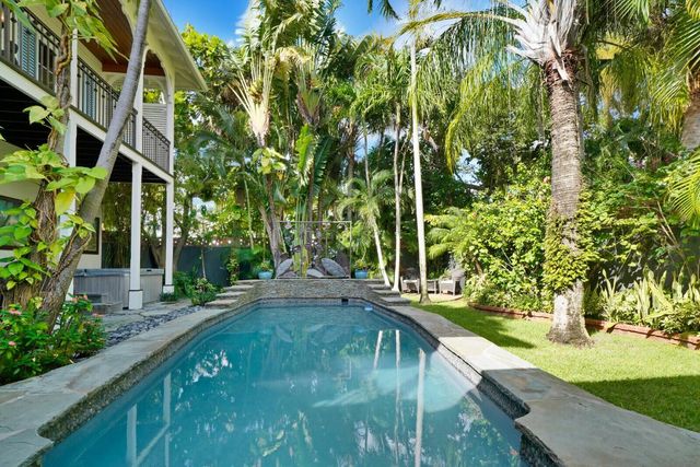 137 S Oak Street, Lantana, FL 33462