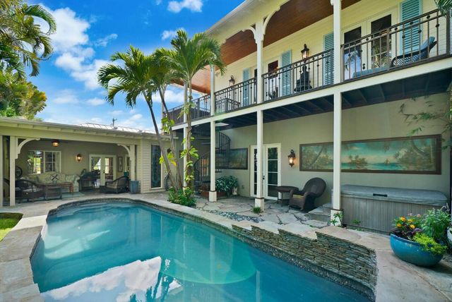 137 S Oak Street, Lantana, FL 33462