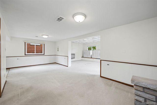 38831 Orangelawn Street, Livonia, MI 48150