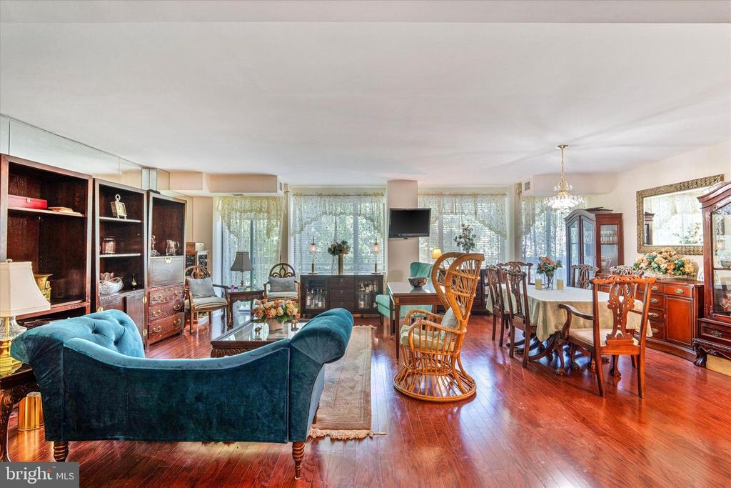 Image 12 of property listing at 5450 WHITLEY PARK TER #301, Bethesda, MD 20814