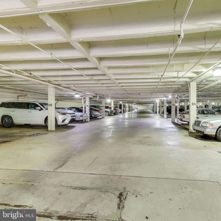Image 34 of property listing at 5450 WHITLEY PARK TER #301, Bethesda, MD 20814