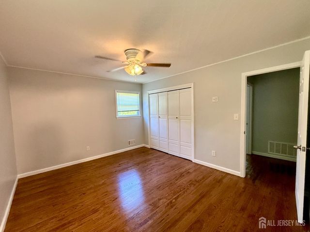 44 Drake Road, Franklin Twsp, NJ 08873