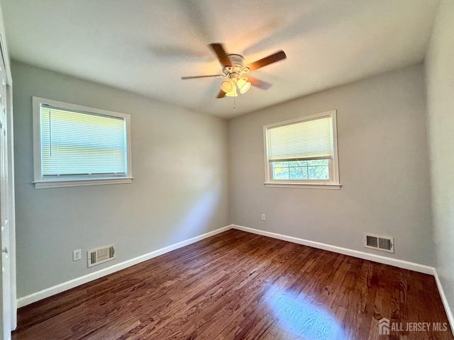 44 Drake Road, Franklin Twsp, NJ 08873