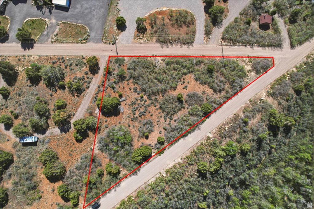 Image 3 of property listing at 22660 FISH POND DR B124, Fairview, UT 84629