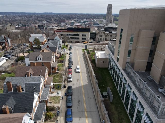 3145 Brackenridge St, Oakland, PA 15219