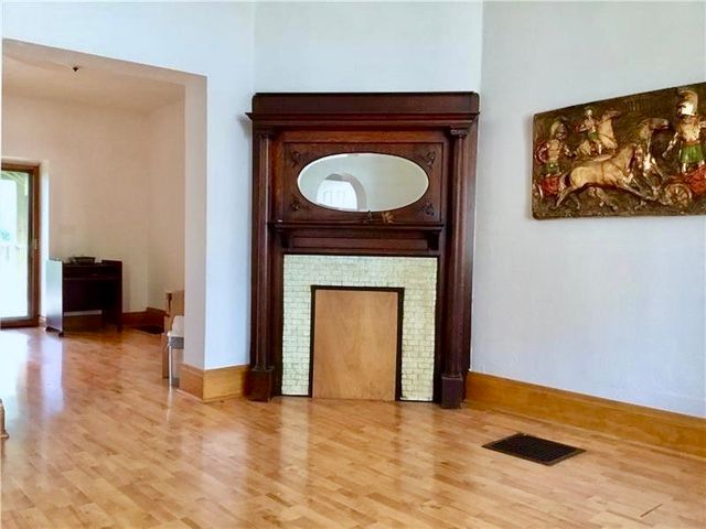 3145 Brackenridge St, Oakland, PA 15219