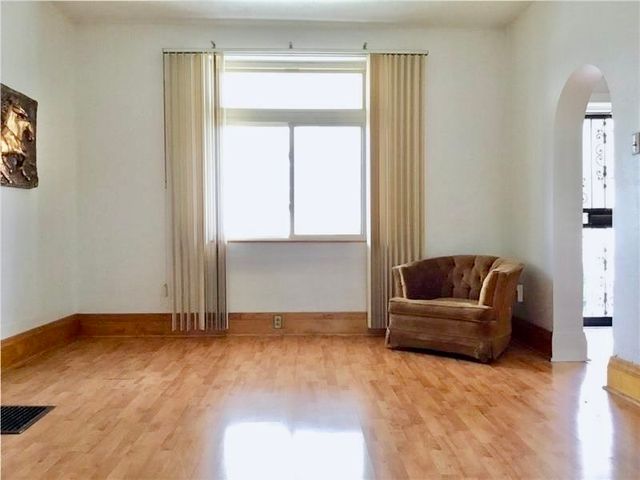 3145 Brackenridge St, Oakland, PA 15219