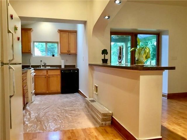 3145 Brackenridge St, Oakland, PA 15219