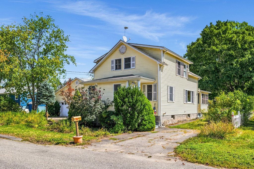 17 Wood Avenue, Saco, ME 04072 — photo 3
