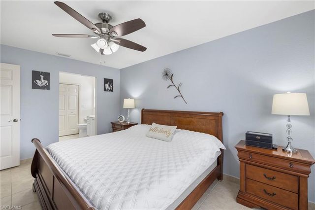 904 SE 13th ST 201, Cape Coral, FL 33990