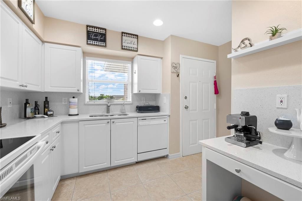 904 SE 13th ST 201, CAPE CORAL, FL 33990 — photo 4