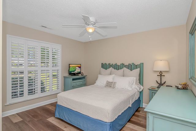 4330 Oakwood Circle, Little River, SC 29566