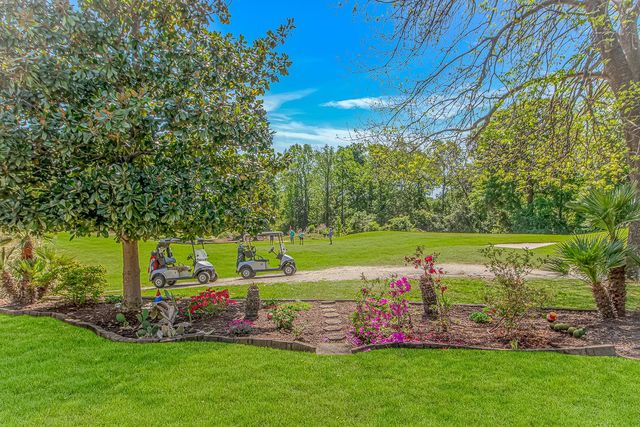 4330 Oakwood Circle, Little River, SC 29566