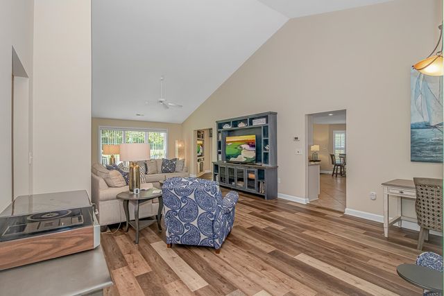 4330 Oakwood Circle, Little River, SC 29566