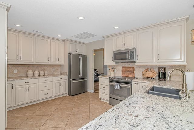 4330 Oakwood Circle, Little River, SC 29566