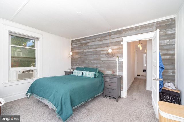 1820 REGINA ST, Harrisburg, PA 17103