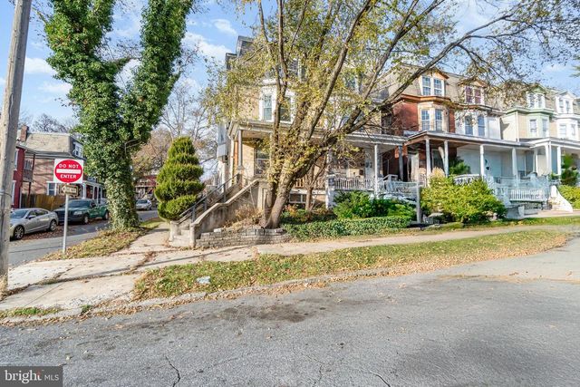 1820 REGINA ST, Harrisburg, PA 17103