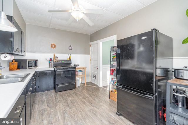 1820 REGINA ST, Harrisburg, PA 17103