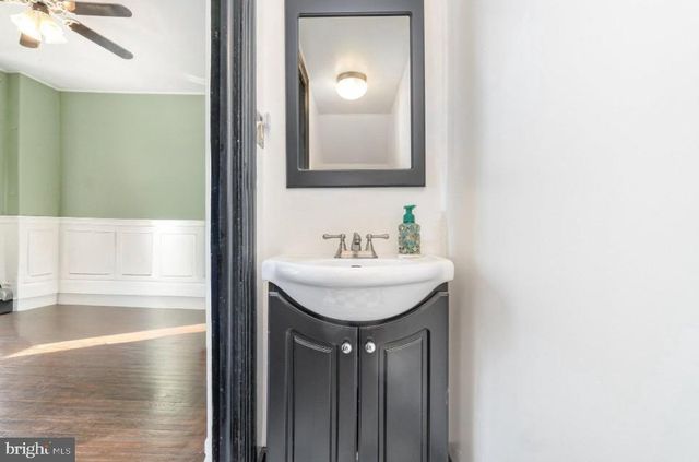 1820 REGINA ST, Harrisburg, PA 17103