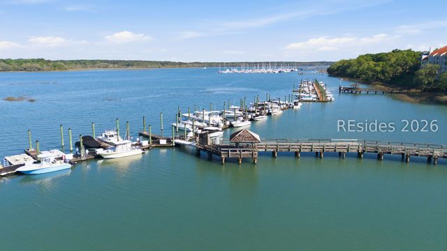 6 Village North Dr Apt 129, Hilton Head Island, SC 29926
