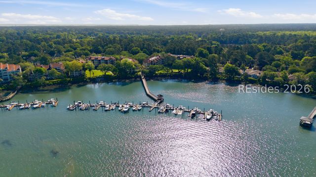 6 Village North Dr Apt 129, Hilton Head Island, SC 29926