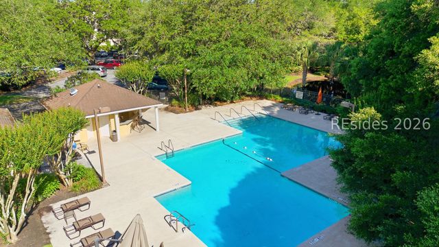 6 Village North Dr Apt 129, Hilton Head Island, SC 29926