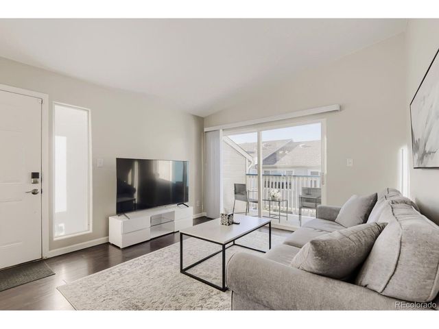 3855 Canyon Ranch Rd 202, Highlands Ranch, CO 80126