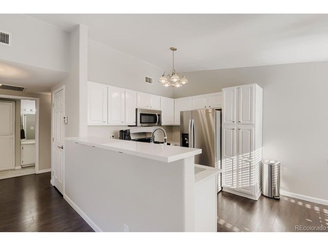 3855 Canyon Ranch Rd 202, Highlands Ranch, CO 80126