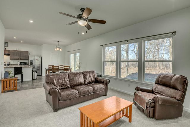 922 Darlington Creek Drive, Alexandria, KY 41001