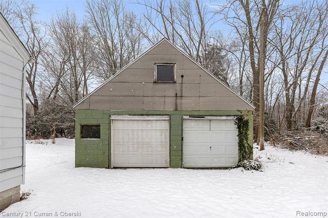 19497 Inkster St Road, Romulus, MI 48174