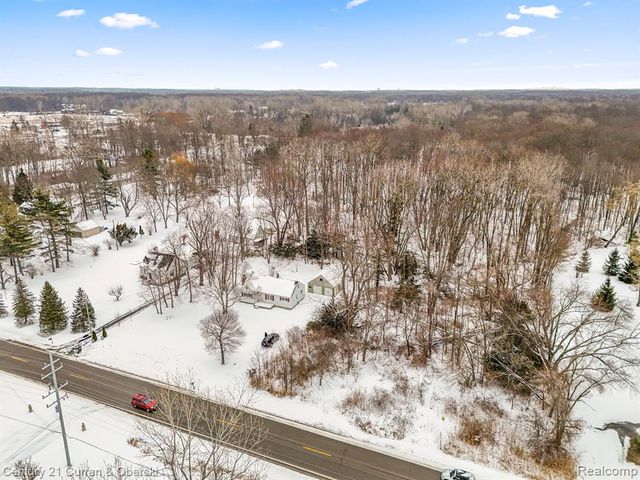 19497 Inkster St Road, Romulus, MI 48174