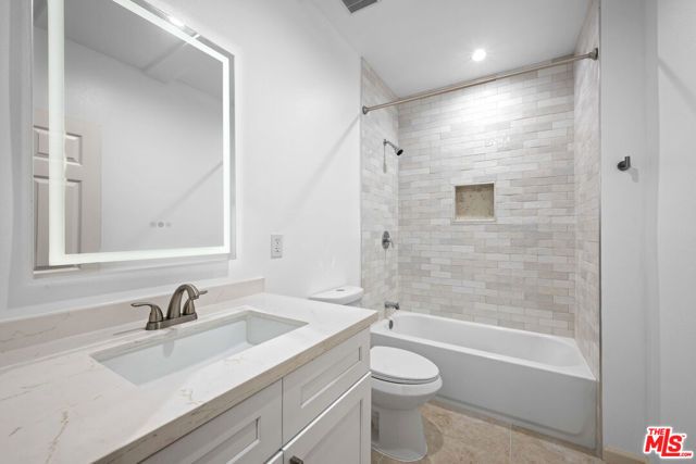 2114 Clark Lane, Redondo Beach, CA 90278