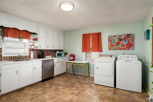 1222 Mummery Street, Utica, NY 13501