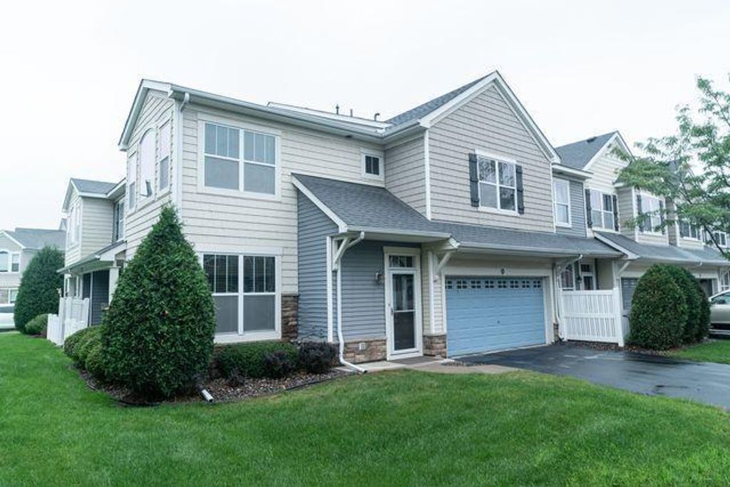 1952 Commonwealth Blvd 8, Chanhassen, MN 55317